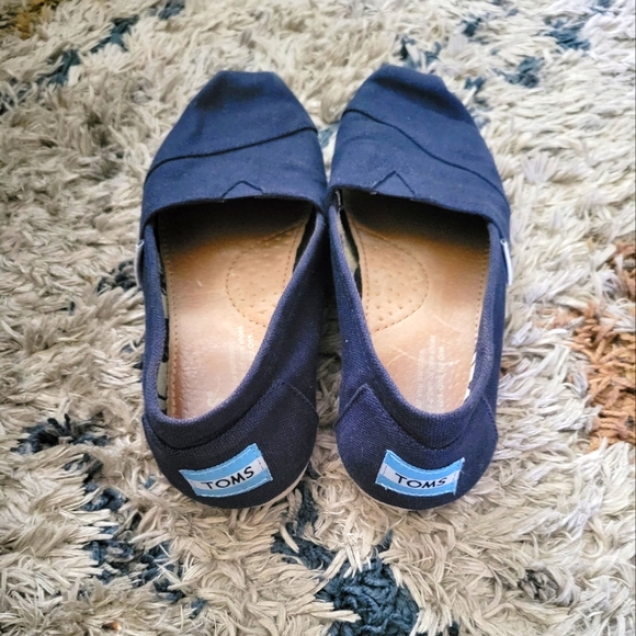 TOMS | Canvad Slip - On | Navy Blue | Women's Size 6 - Picture 4 of 8